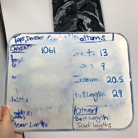 Silver Icing black and grey marble swirl cropped athletic leggings - Picture 11 of 13